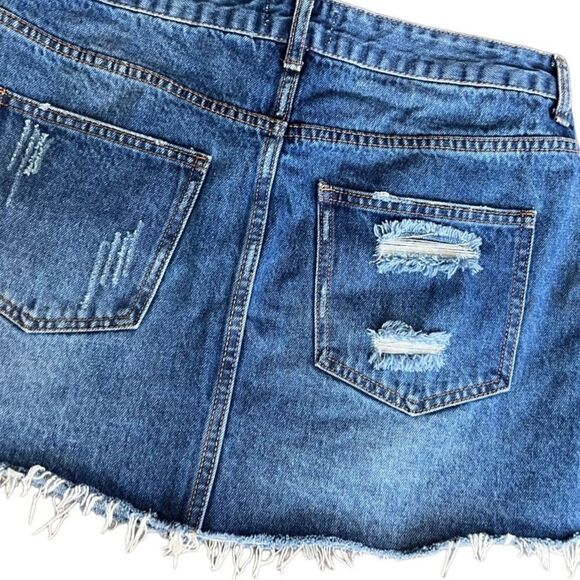 Forever 21 denim mini skirt button up fly distressed raw hem size 28 - Picture 6 of 12